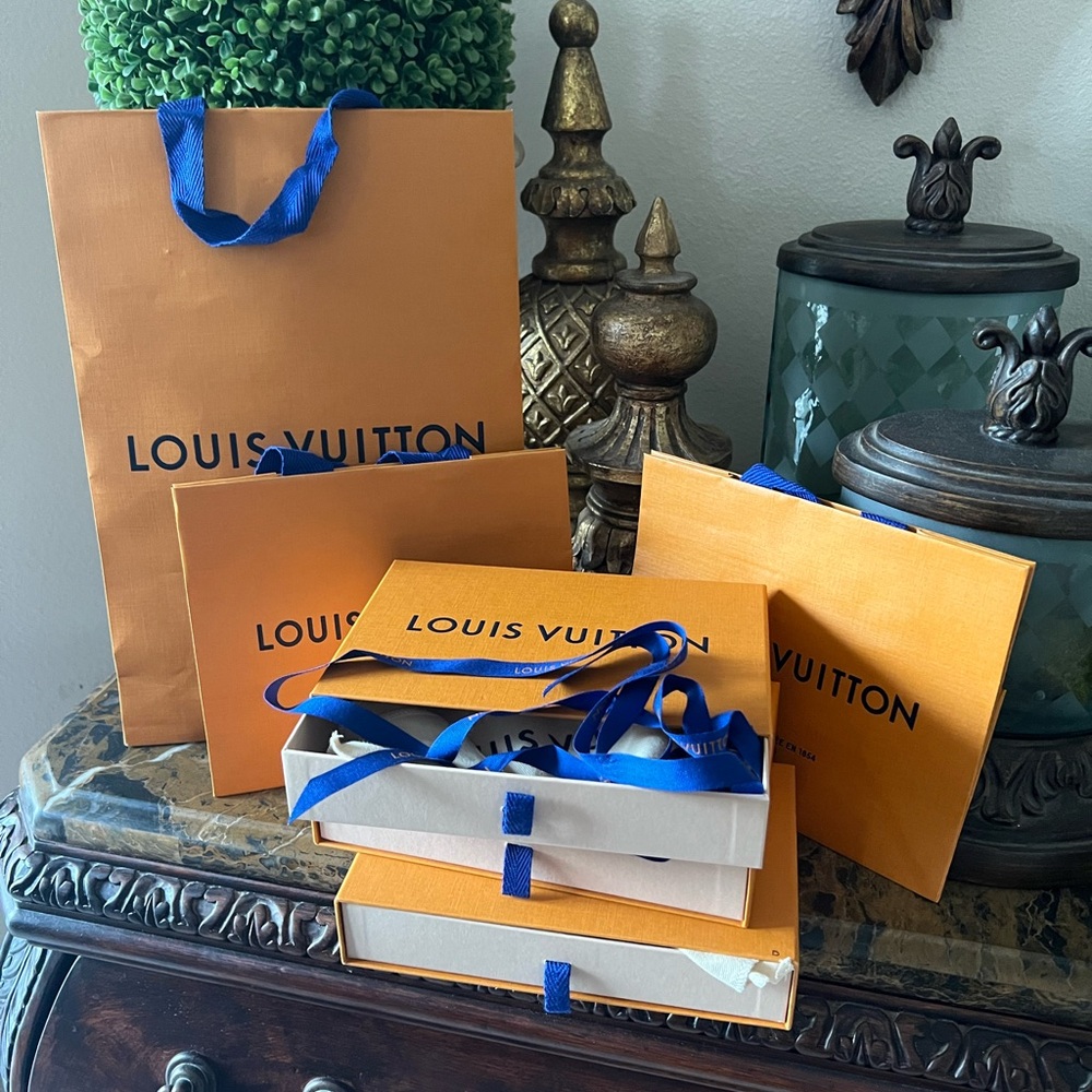 Louis Vuitton Orange and Blue Gift Set